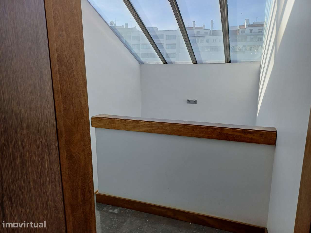 Prédio p Familia com Jardim jtº Praça Espanha e São D.Benfica-34