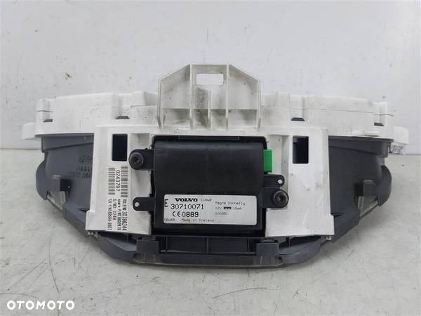 LICZNIK VOLVO C30 V50 DIESEL1,6 HDI R 07  30786344 - 2