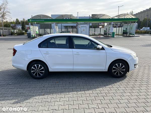 Skoda RAPID 1.0 TSI Ambition - 2