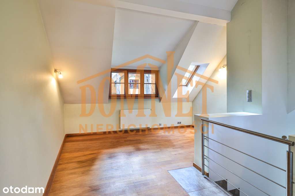 Uroczy dom na pięknej, leśnej działce-8