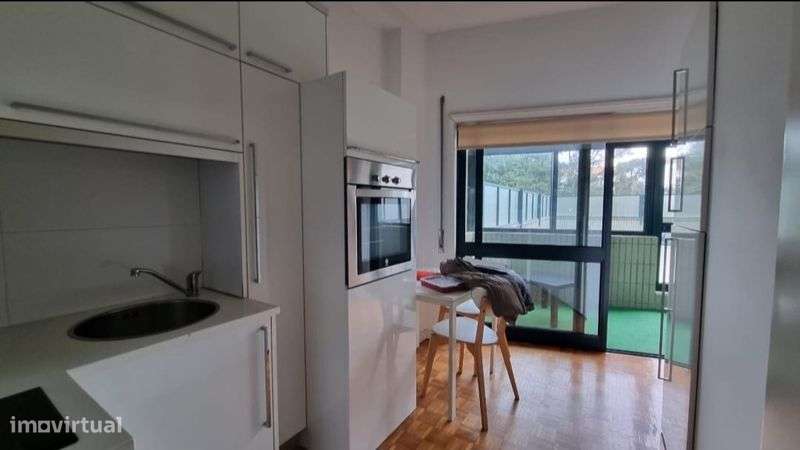 Fantástico Estudio na Rotunda da Boavista - Grande imagem: 4/8