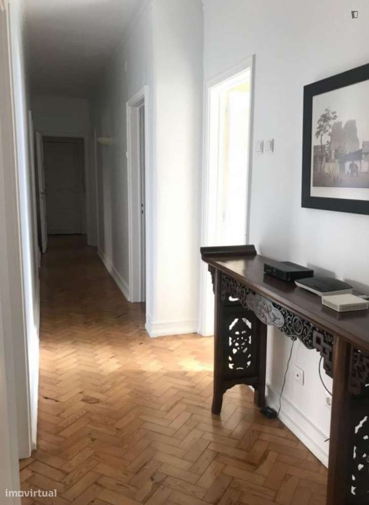 Quarto - localizado em Entrecampos Lisbon - Grande imagem: 4/7