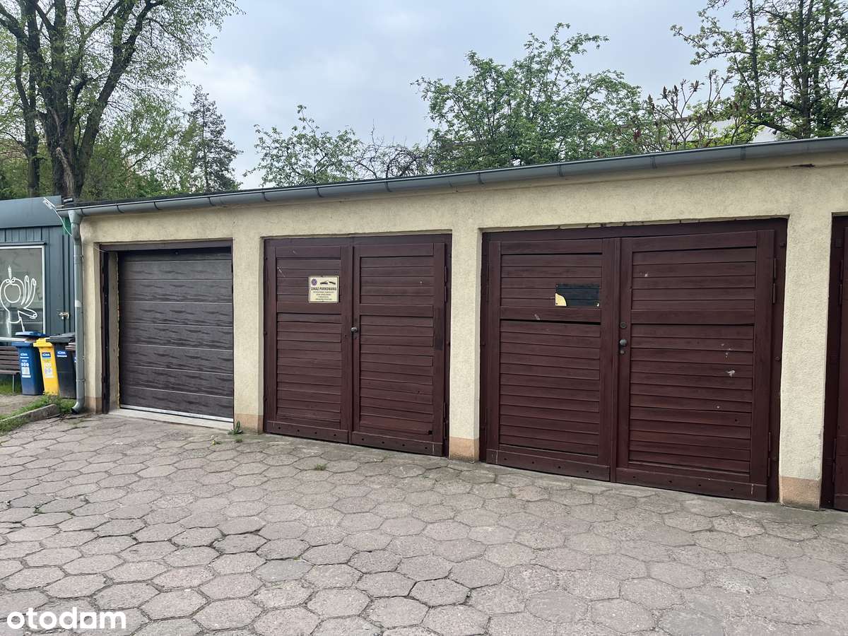 Duże mieszkanie przy ul. Przybyszewskiego z garażem-16