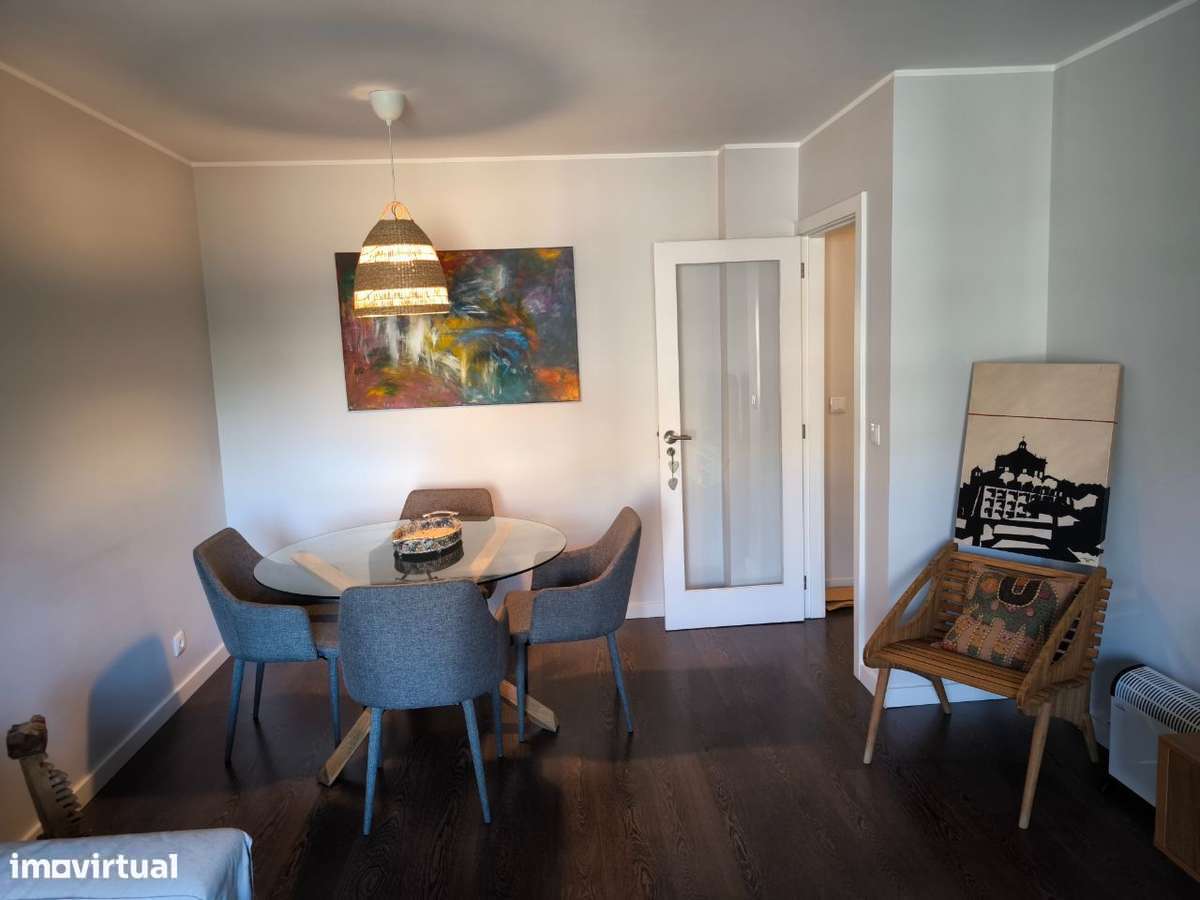 T2 Duplex c/ Terraço | METRO a 150 metros | Av. Calouste Gulbenkian - Grande imagem: 3/25