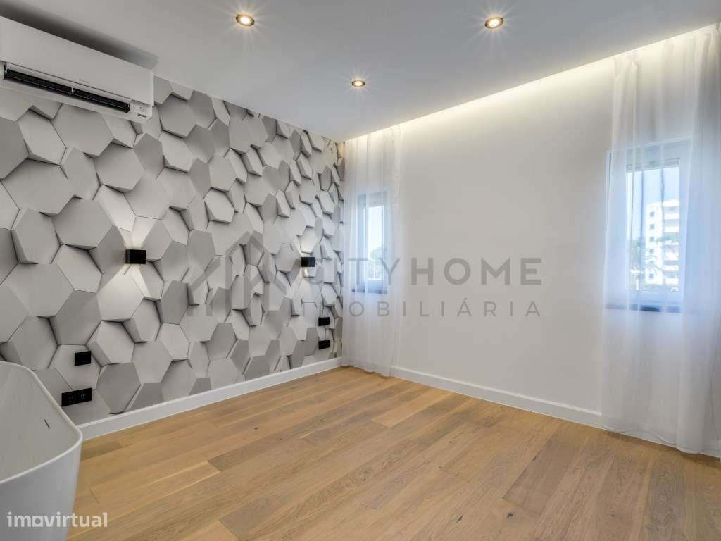 Apartamento T3 de Luxo com Piscina em Vilamoura-12