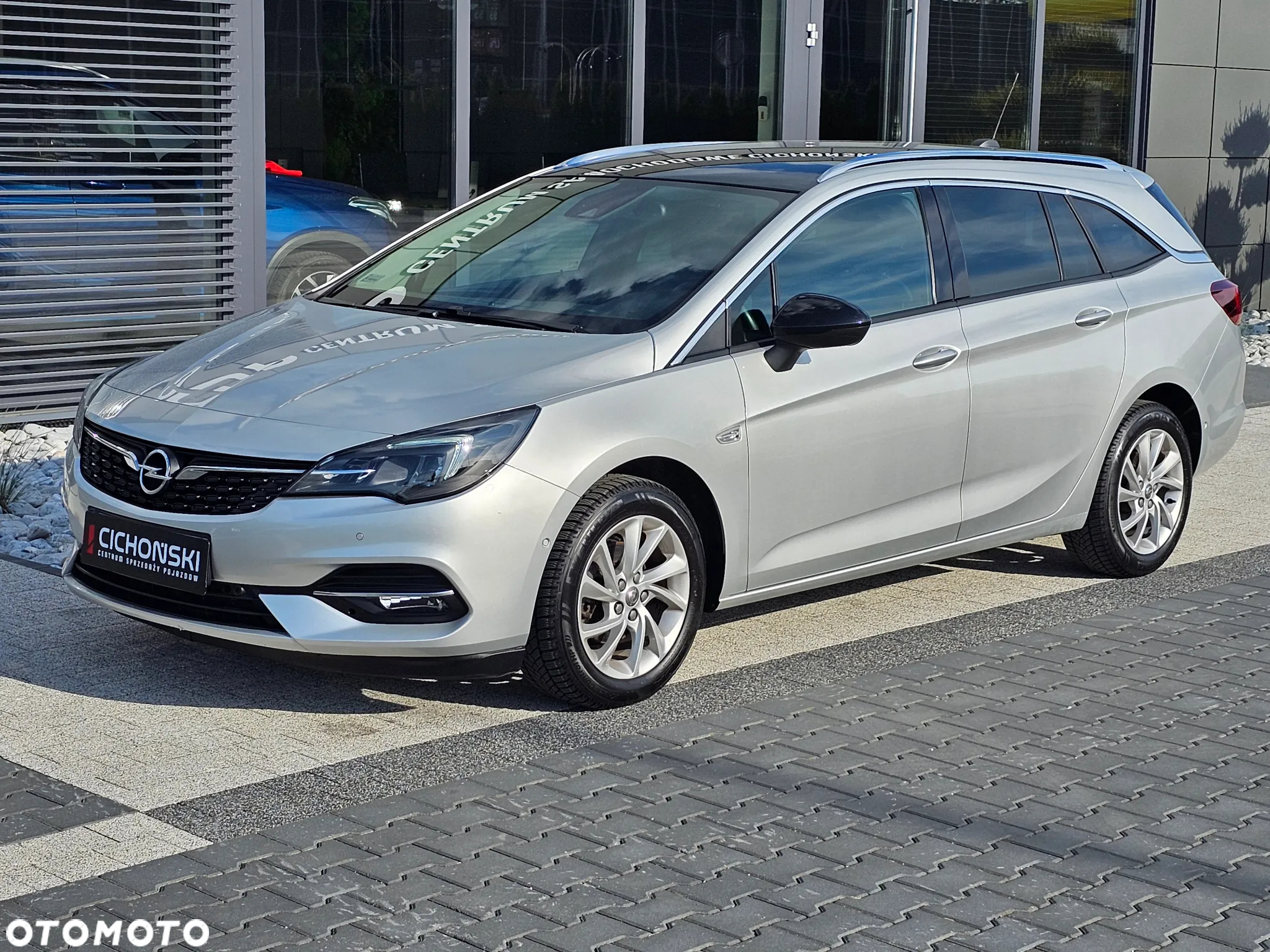 Opel Astra V 1.2 T Elegance S&S - 2
