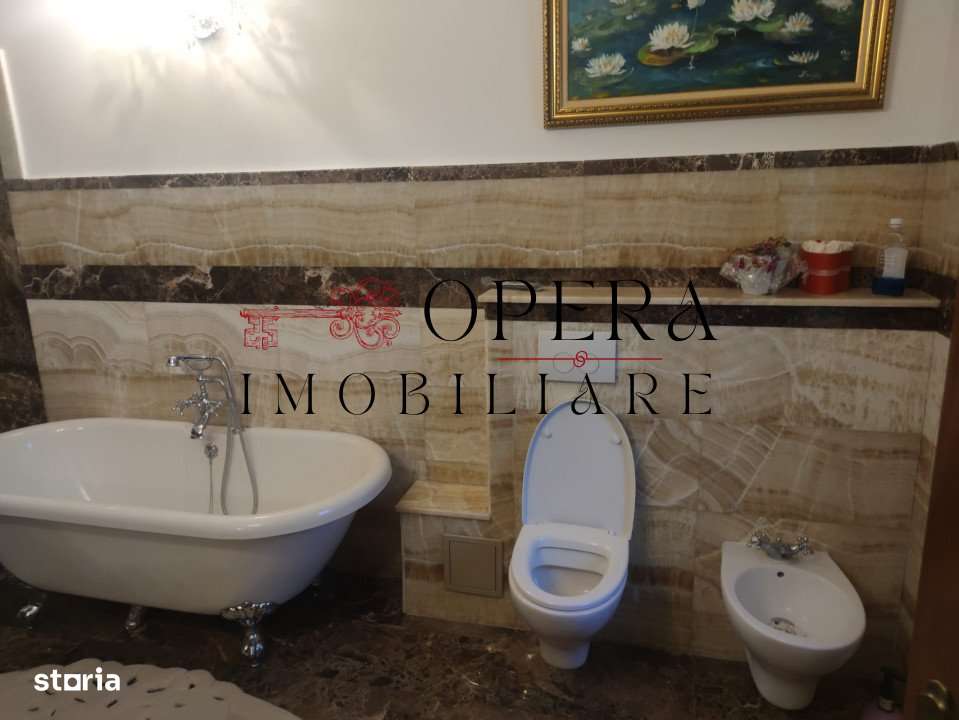 Vila impunatoare, de vanzare, zona Moara de Vant - Imagine principală: 3/9