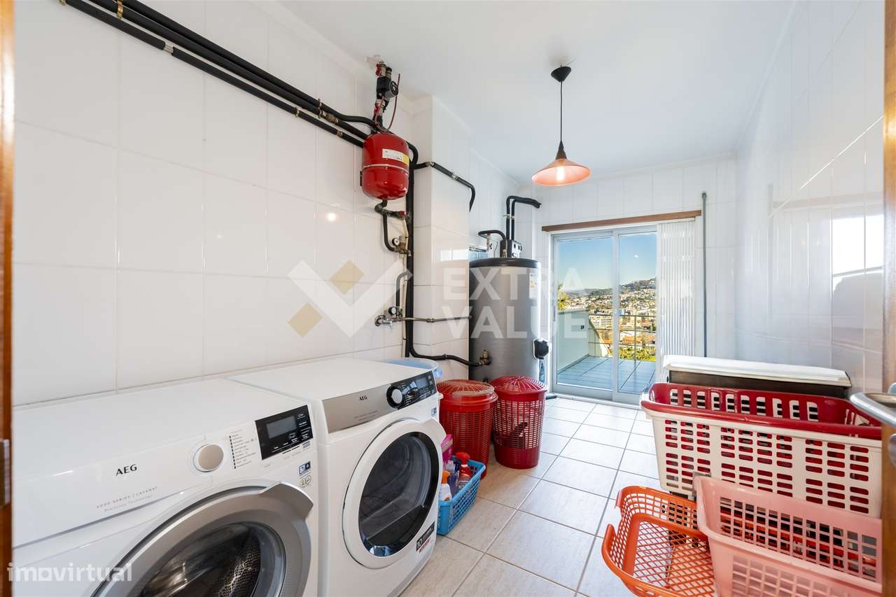 Moradia T4 Venda em Braga (São José de São Lázaro e São João do Souto)-19