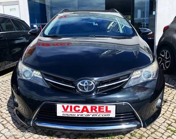 Toyota Auris Touring Sports 1.4 D-4D Comfort+Pack Sport - 2