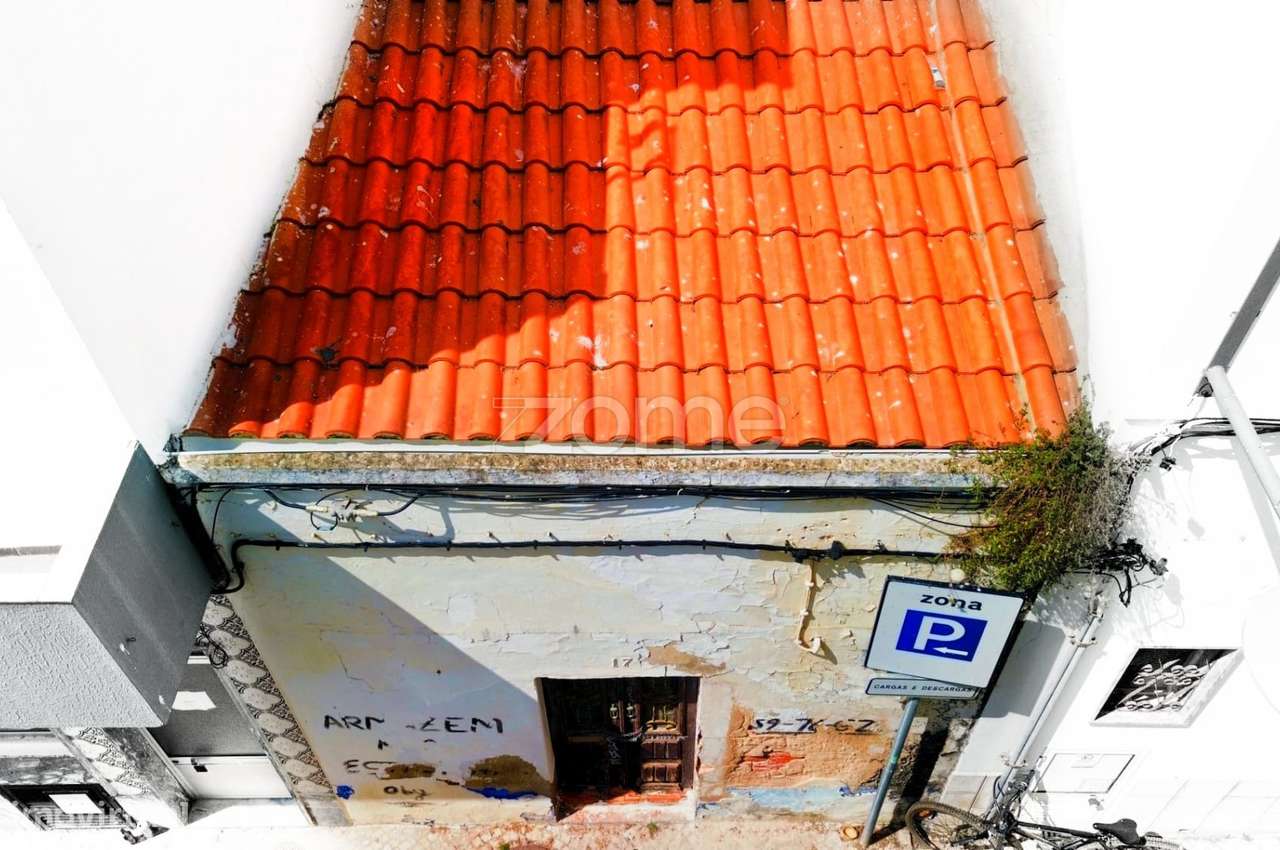 Armazém com Projeto em aprovação para moradia em Armação de Pêra - Grande imagem: 3/22