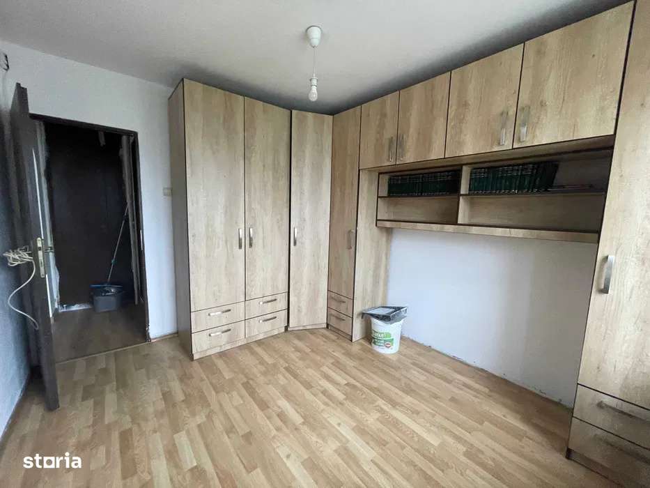 Apartament 3 camere Margeanului-Barca