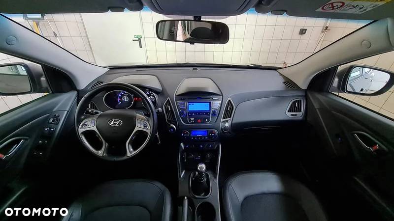 Hyundai ix35 1.6 2WD blue Style - 14