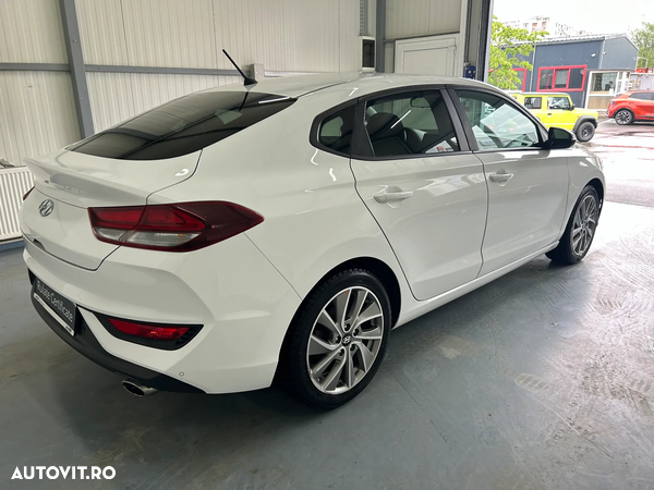 Hyundai I30 Fastback 1.0 T-GDI 120CP 5DR Highway - 5