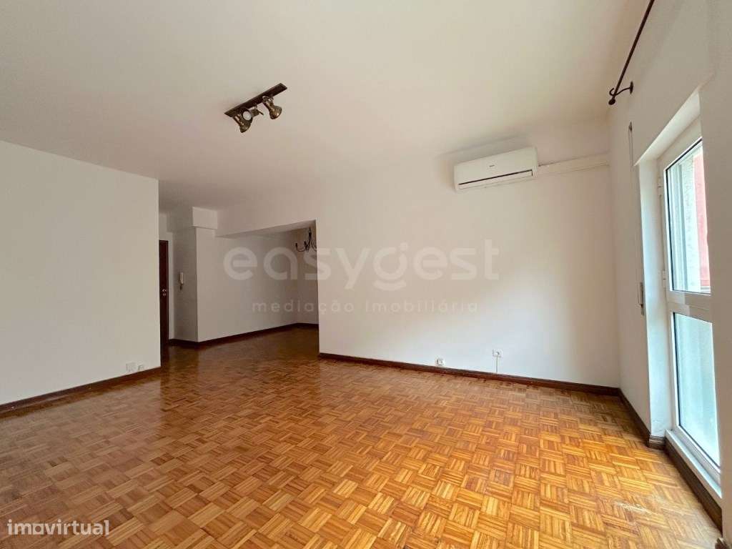 Apartamento T3 na Quinta da Luz. - Grande imagem: 4/20