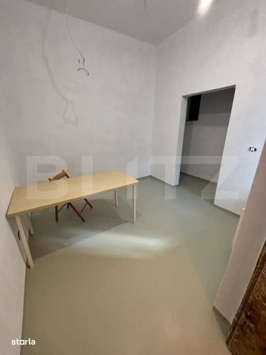 Apartament 3 camere, tavan inalt, garaj, zona bld 16 Decembrie - Imagine principală: 4/12