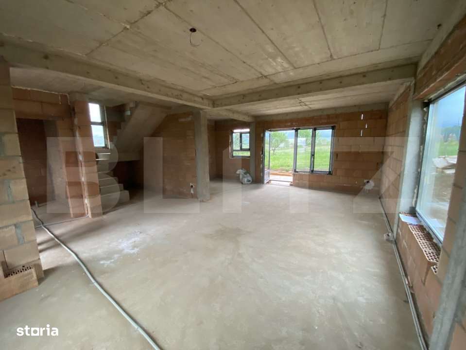 Casa de vanzare semifinisata - Imagine principală: 5/19