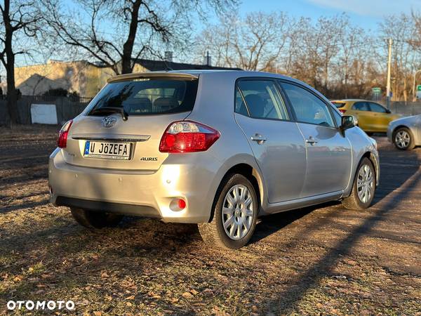 Toyota Auris 1.6 Comfort - 7