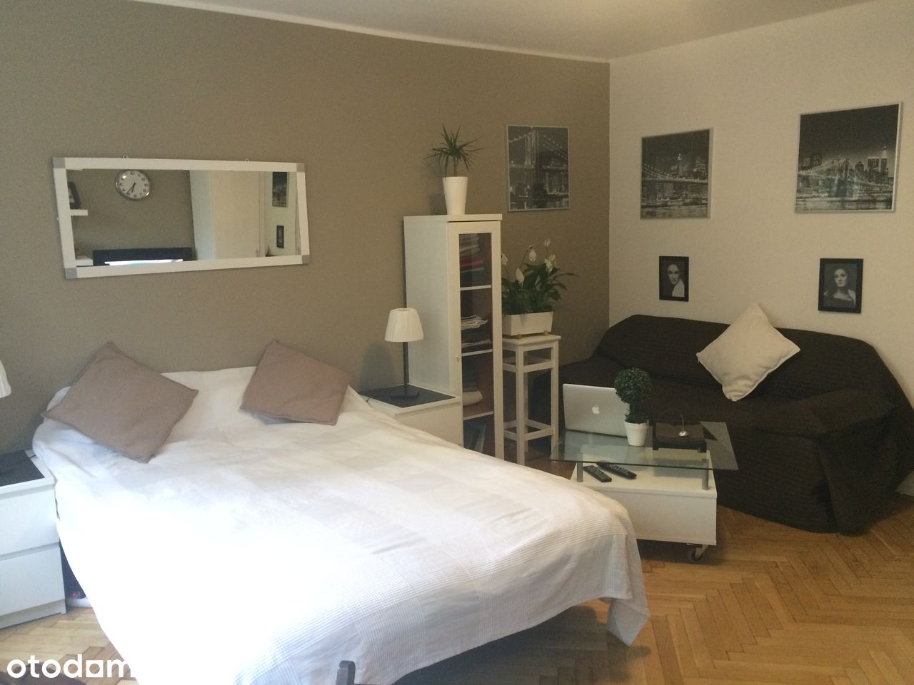 Kawalerka, ścisłe centrum, metro Świętokrzyska # Studio in city center - Pełny obrazek: 1/12