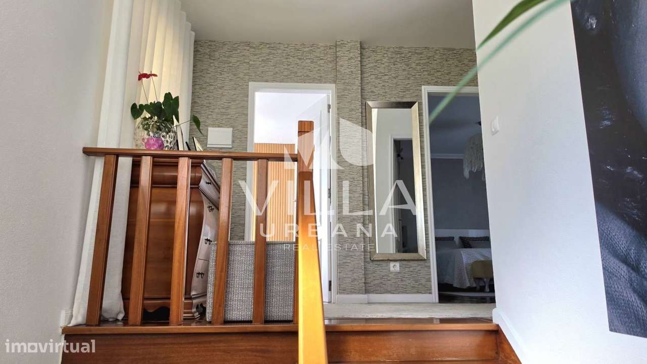 Moradia Isolada T4 com Cave, Sub-cave e Jardim | Charneca da Caparica-33