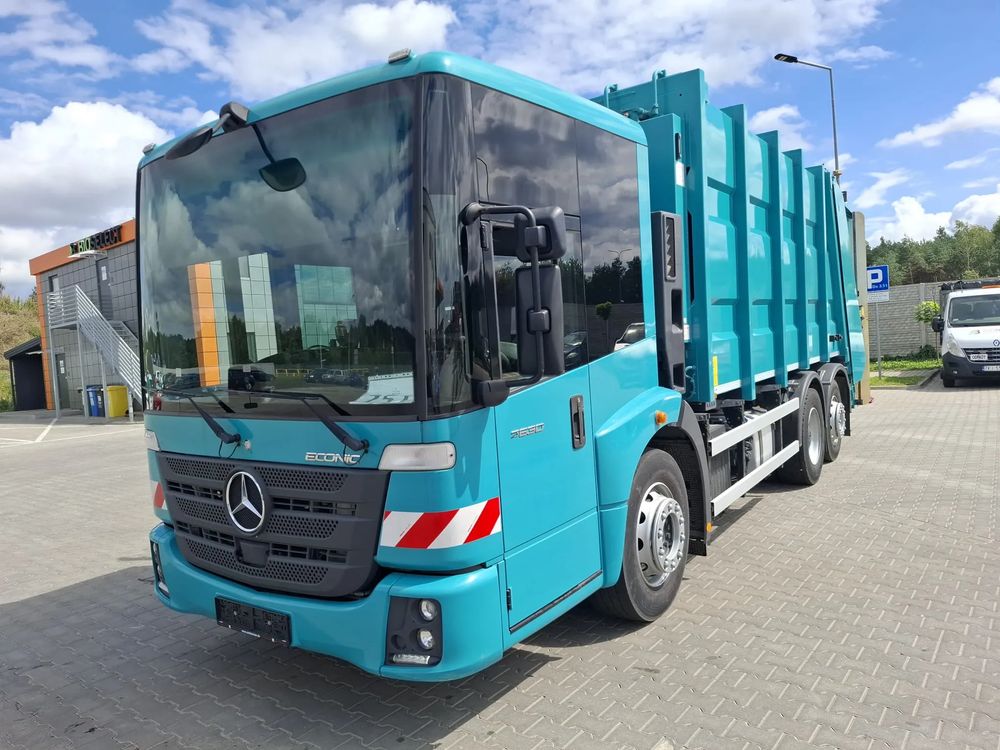 Mercedes-Benz Econic 2015