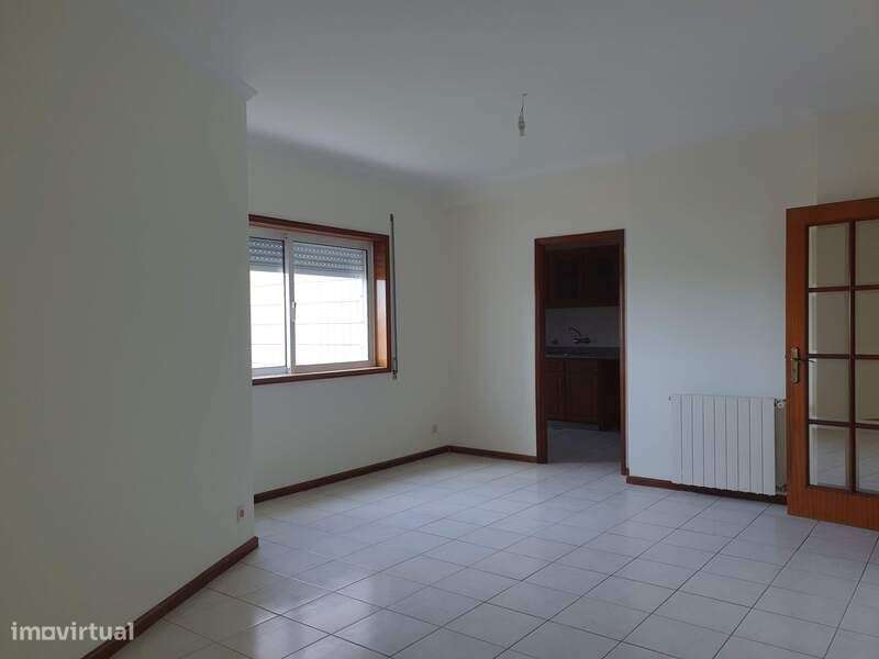 Apartamento T3 familiar em Oliveira do Douro - Grande imagem: 3/15