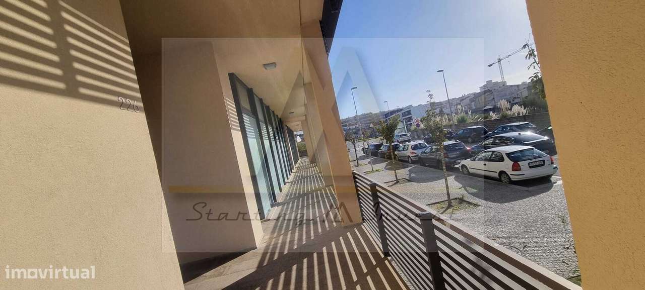 Apartamento T2 Triplex com 2 lugares garagem-35