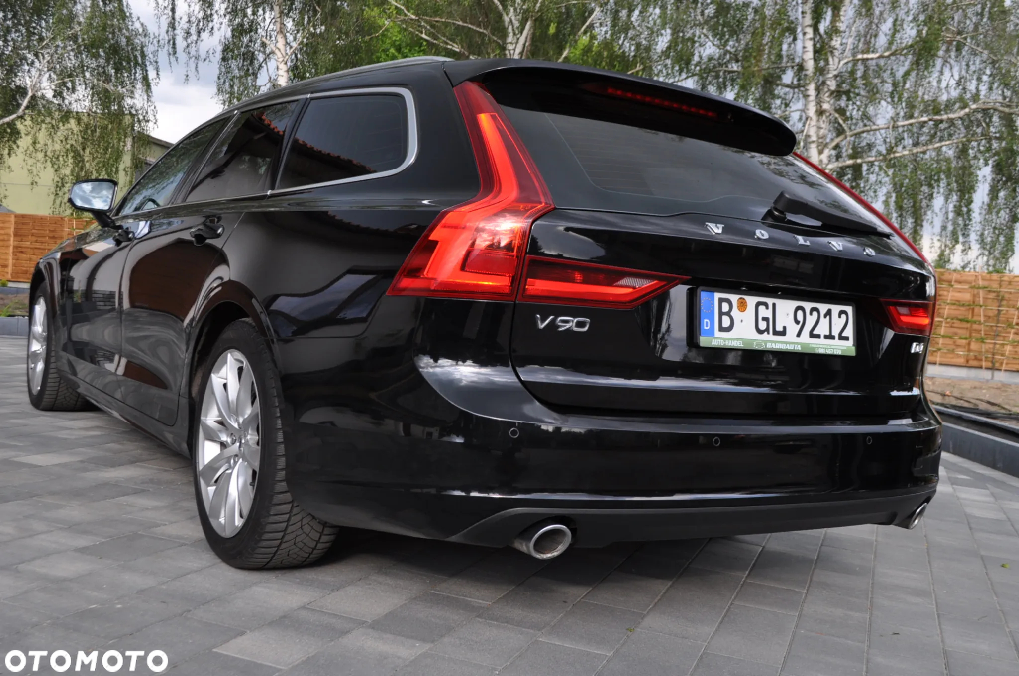 Volvo V90 D4 Geartronic Momentum - 22