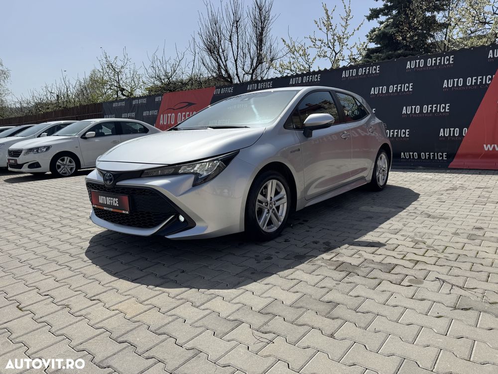 toyota corolla   1 8 hsd dynamic