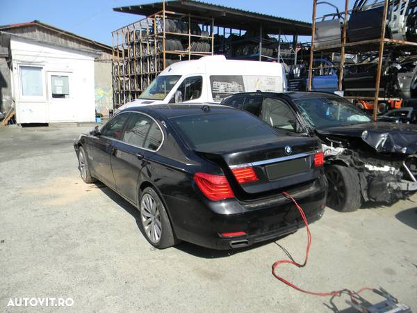 Dezmembrari  BMW 7 (F01, F02, F03, F04)  2008  > 2015 750 i Benzina - 40