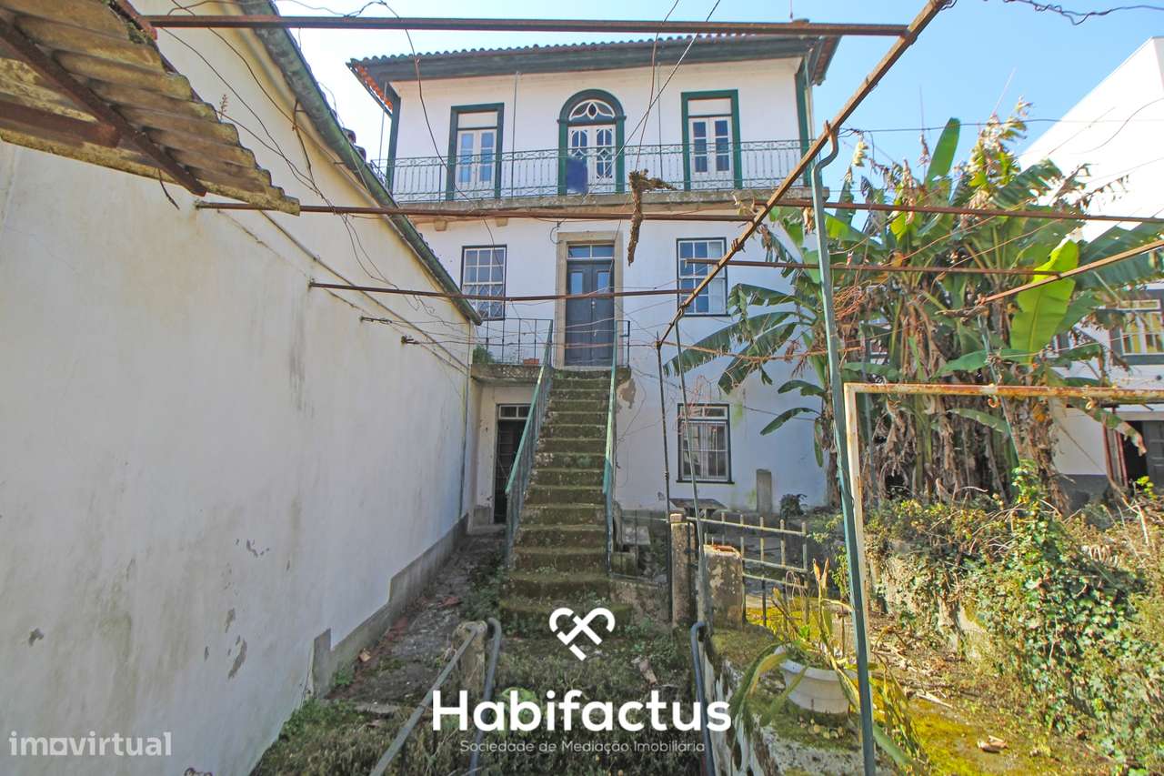 Prédio zona histórica de Viseu - Grande imagem: 3/34