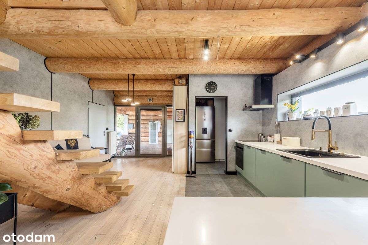 Wyjątkowy dom w Trąbkach - nie z katalogu-12