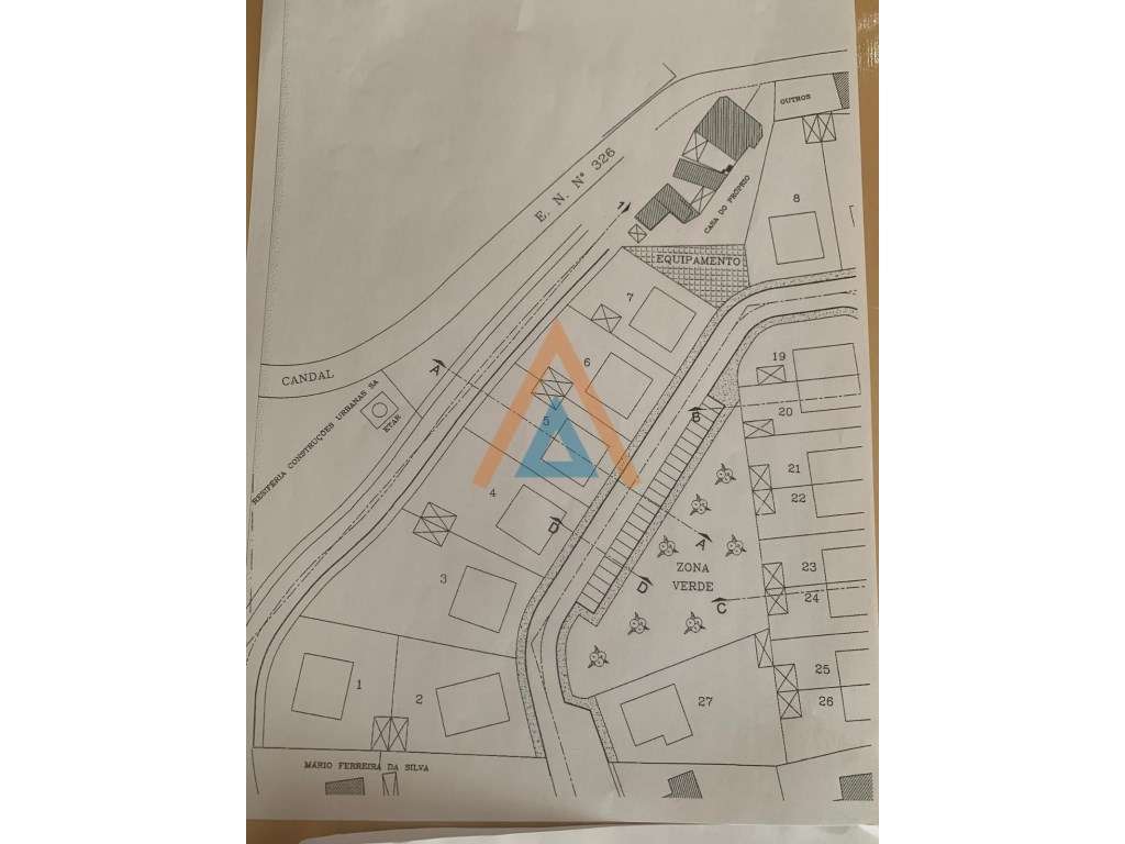 Terreno Urbano para Construção de Moradia Unifamiliar-2