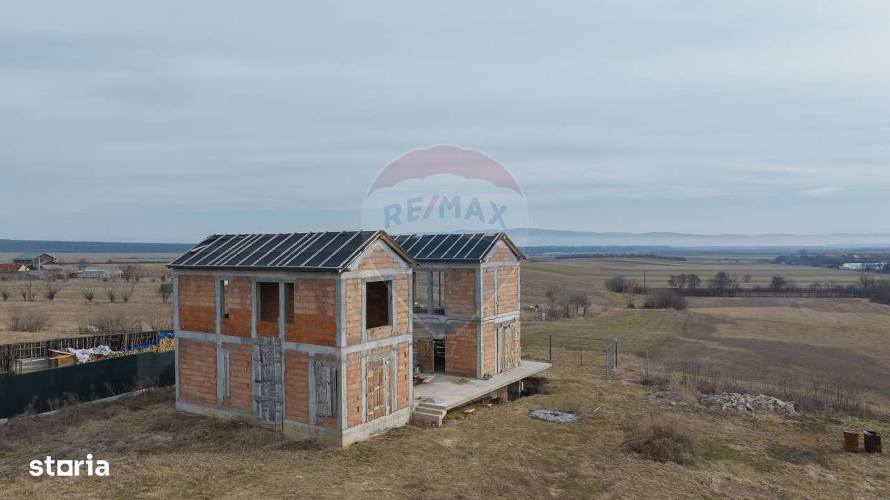 COMISION 0% Casă Individuala La Rosu cu teren de 4000 mp in Crizbav - Imagine principală: 2/20