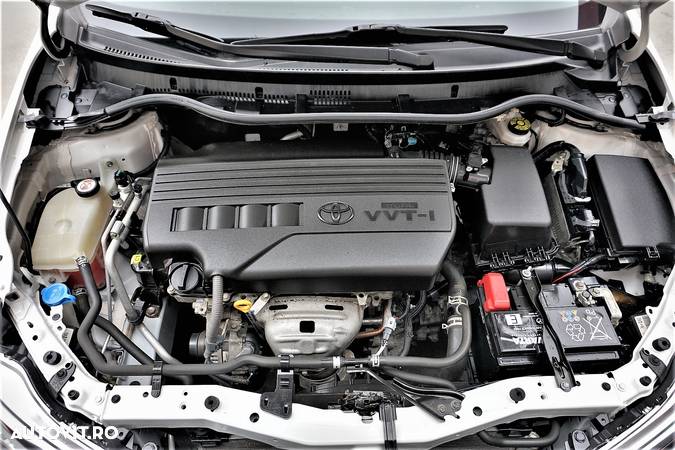 Toyota Auris 1.6 L Valvematic Luna - 39