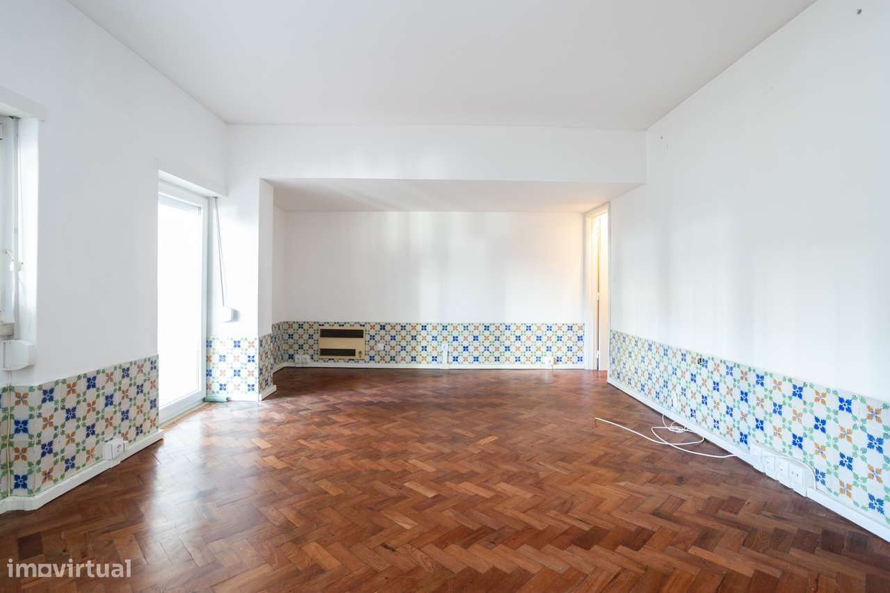 Apartamento T3 Luminoso e Acolhedor no Coração de Cascais com Terraço - Grande imagem: 4/26