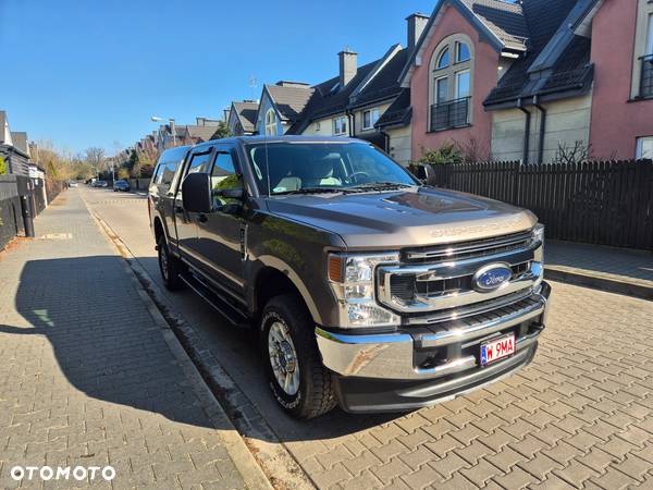 Ford F250 - 3