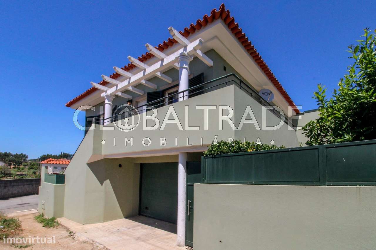 Moradia T2 com Terraço em Foz do Sousa - Gens-43