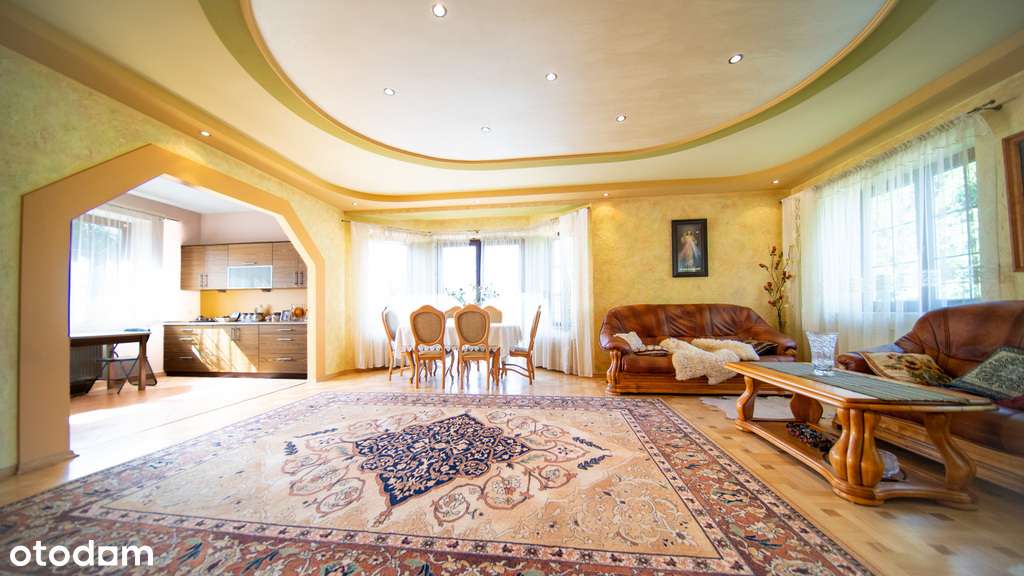 Wyjątkowy Dom w Zemborzycach Dolnych-5