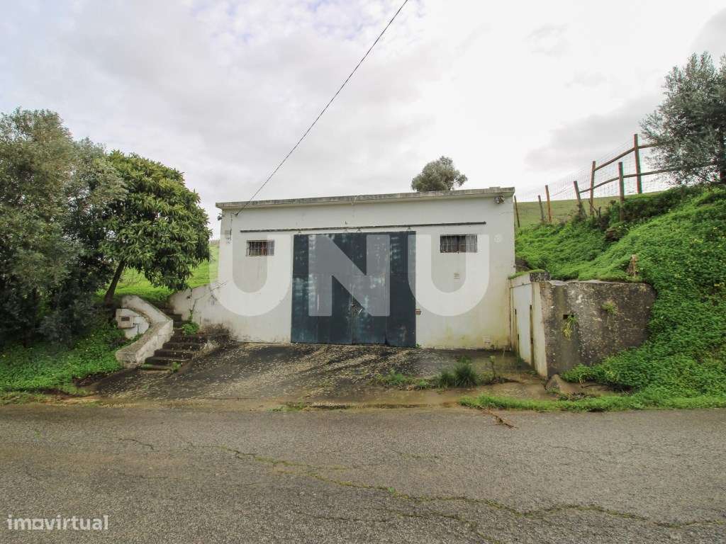 Arrecadação e Terreno Rústico, em Arruda dos Vinhos! - Grande imagem: 2/9