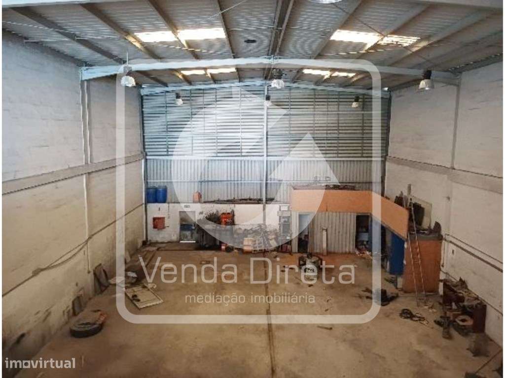Armazém com 555 m² | 2 Pisos | Excelente Localização em Alverca do ...-14