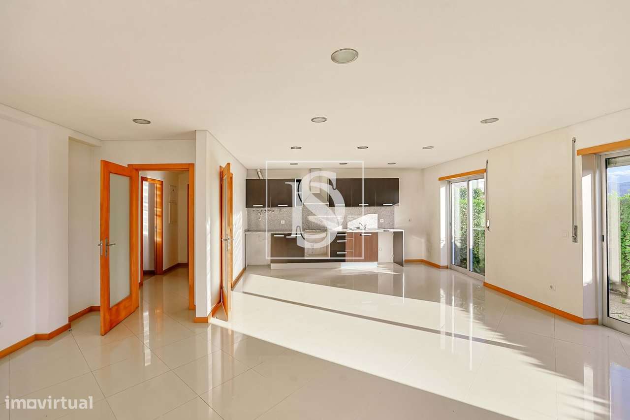 Apartamento T3 em Galegos (São Martinho)-7