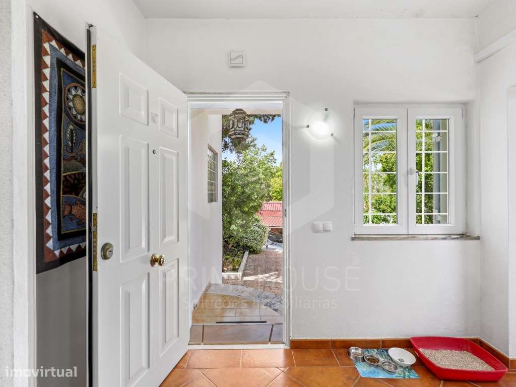 Villa T9 Exclusiva em Ferragudo com Alto Potencial de Rendimento-29