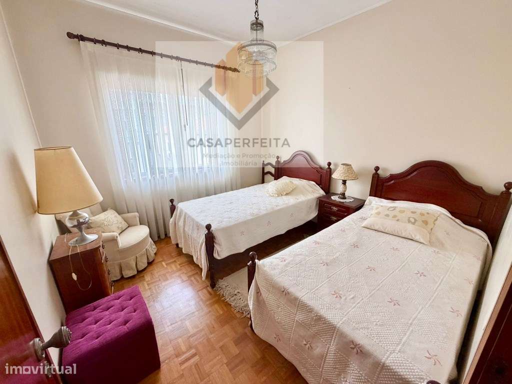 2 Andares Moradia T3 com Terreno, Anexo e Garagem - Avintes-16