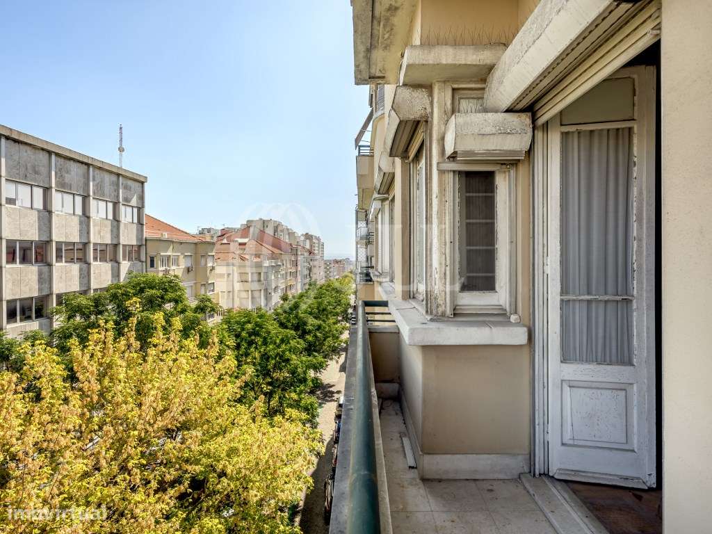 Apartamento T4+1 nas Avenidas Novas, em Lisboa - Grande imagem: 2/30