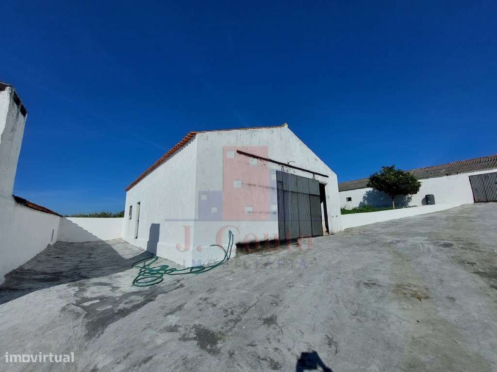 Moradia T3 em São Clemente, Alvorninha-25