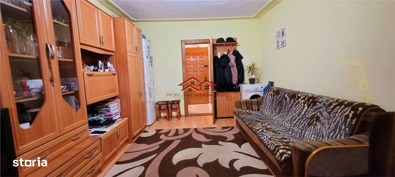 garsoniera, zona Compa,Sibiu, comision 0-3