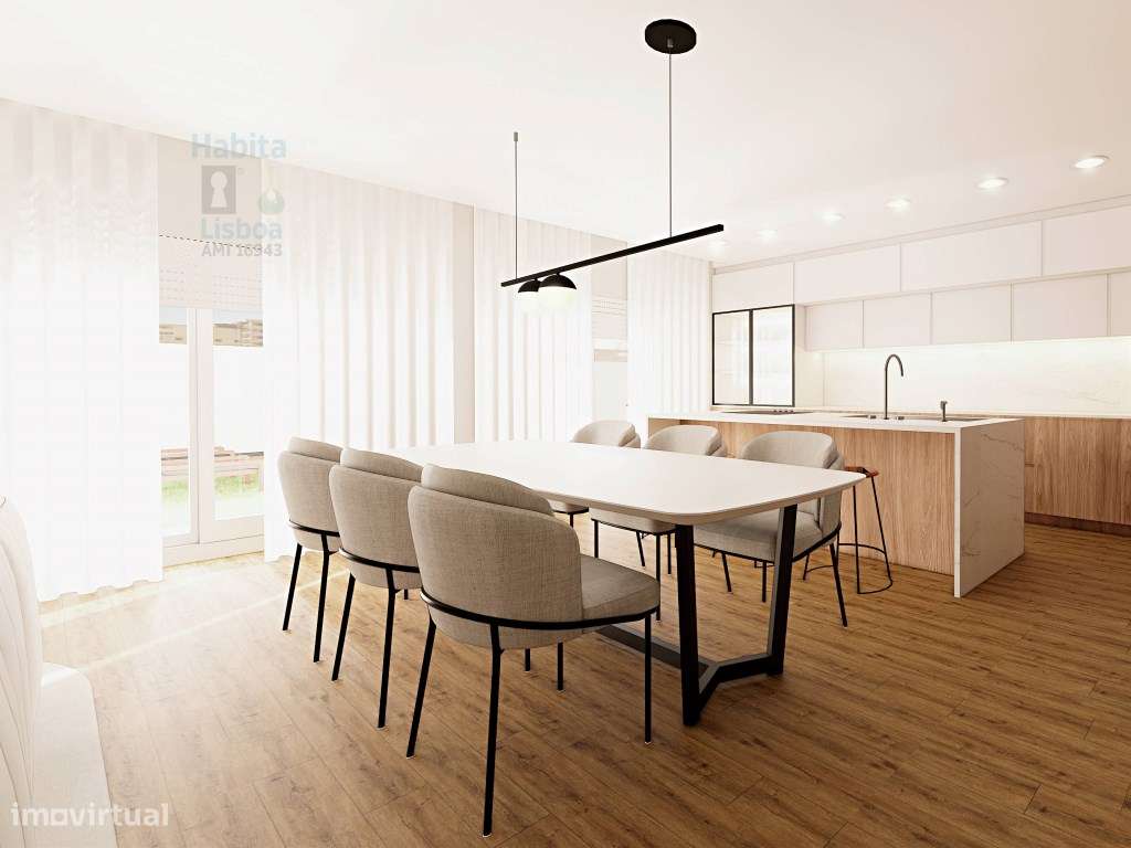 Espetacular Moradia T4 com Piscina e Jardim Exclusivo-11