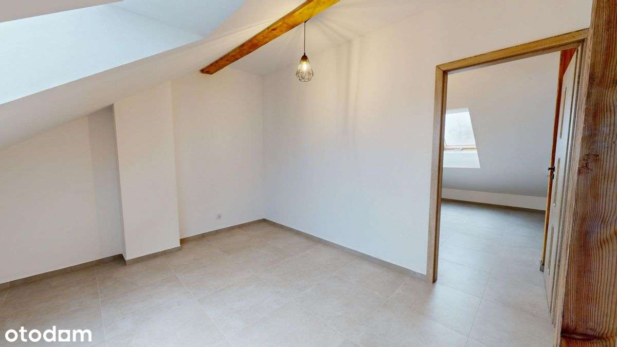 Dwupoziomowy apartament z ogródkiem w Centrum-12