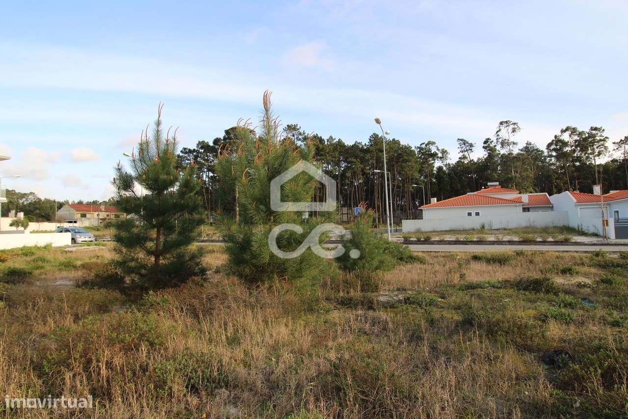 Lote terreno individual na Marinha Grande, perto acesso A8. - Grande imagem: 2/10