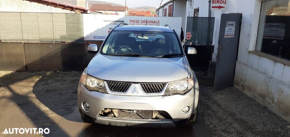 Grup spate Mitsubishi Outlander 2.0 D 2007 - 2012 BSY (468) - 6